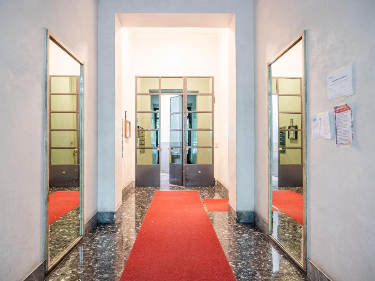 The Best Rent - Bright One Bedroom Apartment With Balcony In Moscova 米兰 外观 照片
